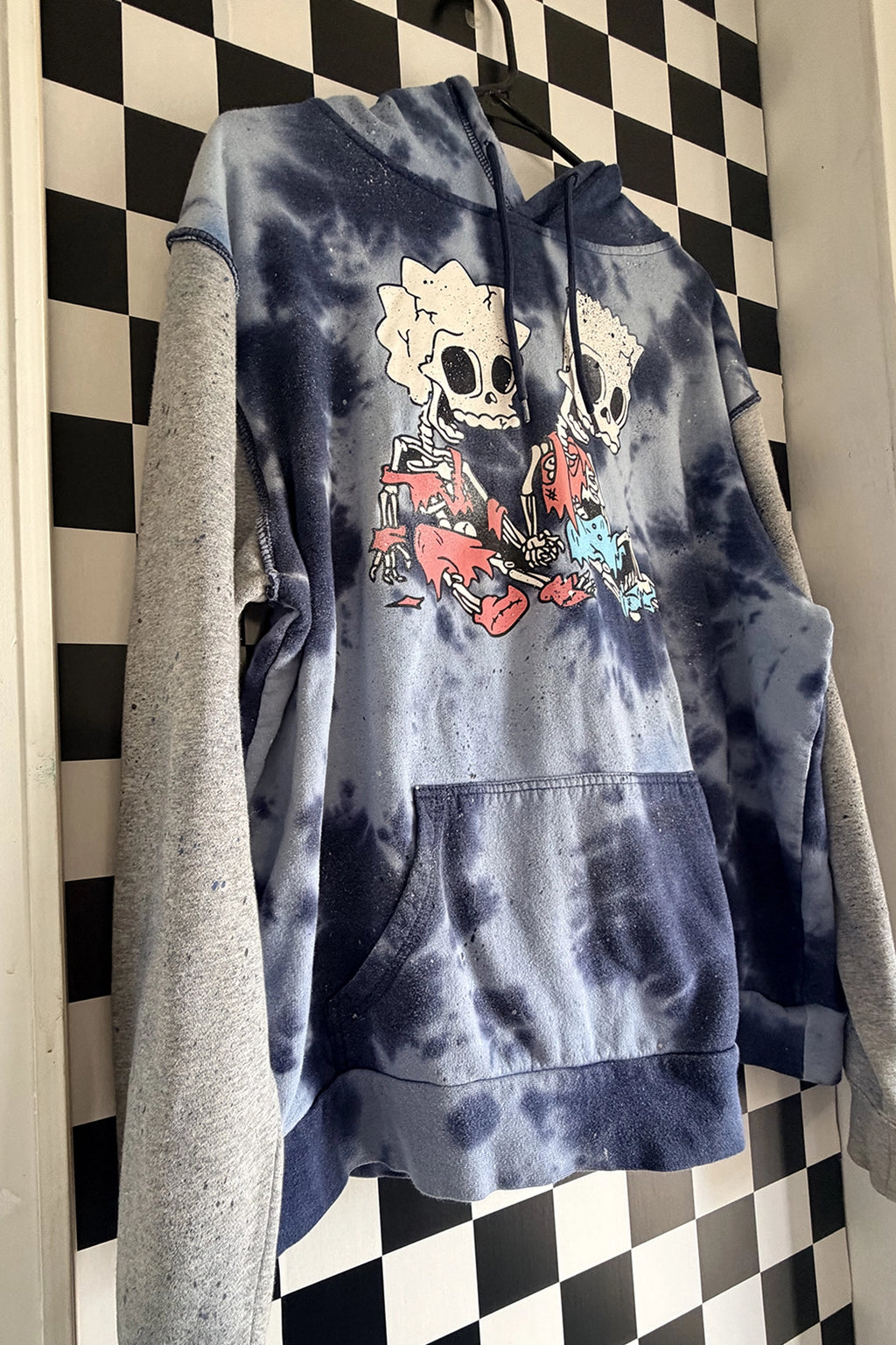 Simpsons Skeleton Hoodie Sleeve Swap